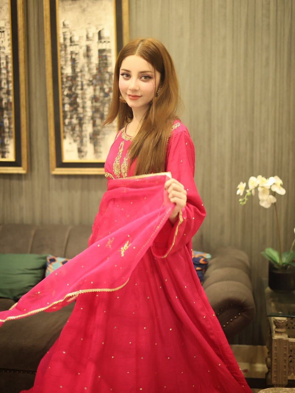 سارہ خان نے علیزے شاہ کی بالواسطہ کھوج کی۔ سارہ خان نے علیزے شاہ کی بالواسطہ کھوج کی۔