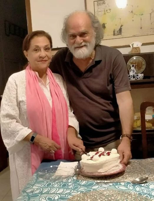 جویریہ عباسی نے جعلی شوبز شادیوں کے بارے میں بات کر دی۔ جویریہ عباسی نے جعلی شوبز شادیوں کے بارے میں بات کر دی۔