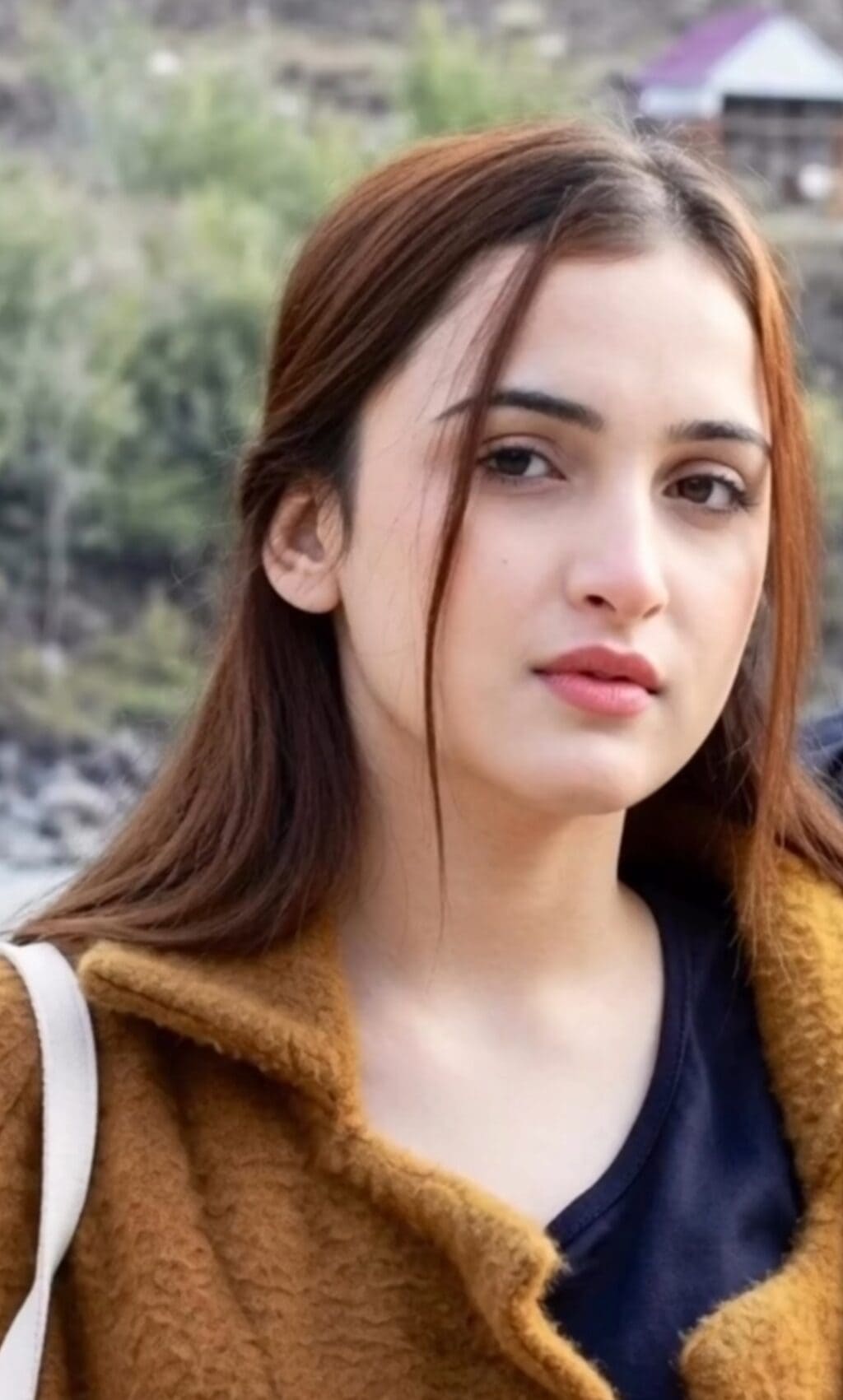 سانحہ جھنگ نے مشہور شخصیات اور عوام میں غم و غصے کو جنم دیا۔ سانحہ جھنگ نے مشہور شخصیات اور عوام میں غم و غصے کو جنم دیا۔