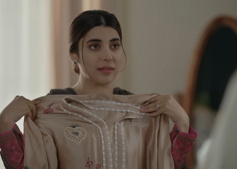 احسن خان آپ کی عزت کو اسپیشل بناتا ہے۔