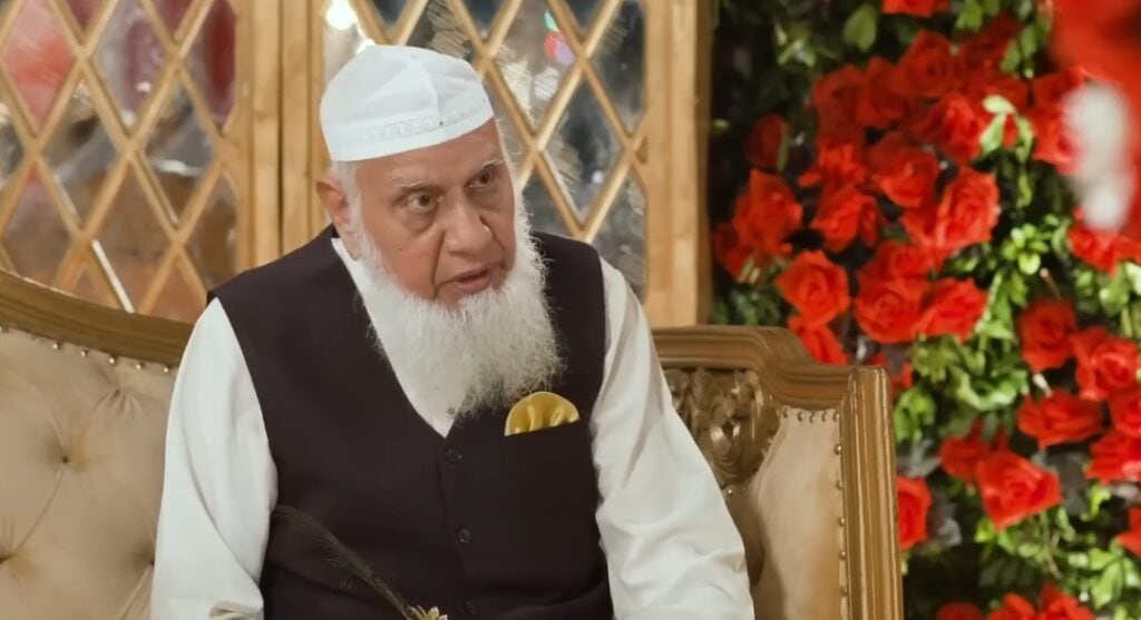 پاکستانی ڈراموں کا مشہور نکاح خواں ابو روحان کون ہے؟ پاکستانی ڈراموں کا مشہور نکاح خواں ابو روحان کون ہے؟