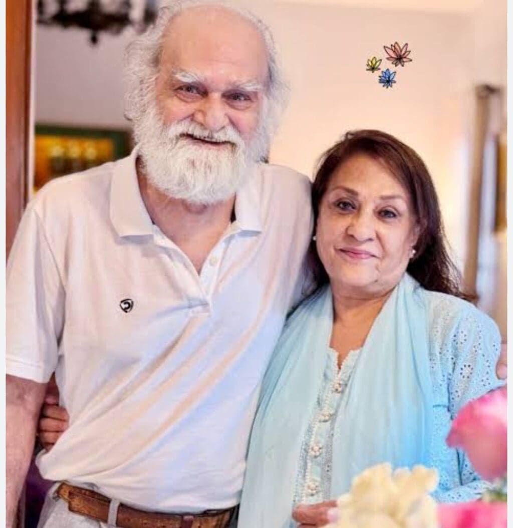 عاصمہ عباس کہتی ہیں کہ 60 سال سے زیادہ عمر کی اکیلی خواتین کو شادی کرنی چاہیے۔ عاصمہ عباس کہتی ہیں کہ 60 سال سے زیادہ عمر کی اکیلی خواتین کو شادی کرنی چاہیے۔
