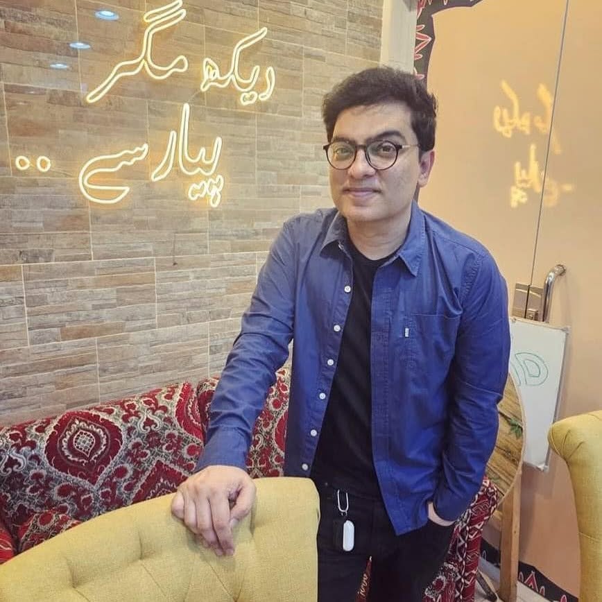 ڈاکٹر اعجاز وارث نے ملاحظات کے لیے مواد کو بے دریغ کاپی کیا۔