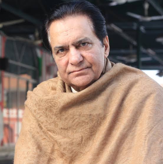 فردوس جمال کی شاہ رخ خان کی اداکاری پر کڑی تنقید فردوس جمال کی شاہ رخ خان کی اداکاری پر کڑی تنقید