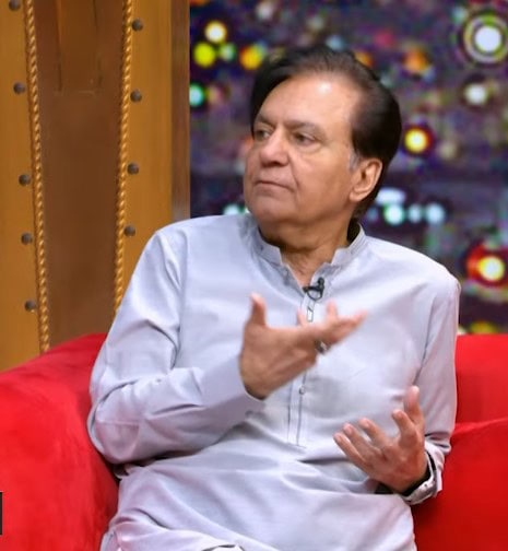 فردوس جمال کی شاہ رخ خان کی اداکاری پر کڑی تنقید فردوس جمال کی شاہ رخ خان کی اداکاری پر کڑی تنقید
