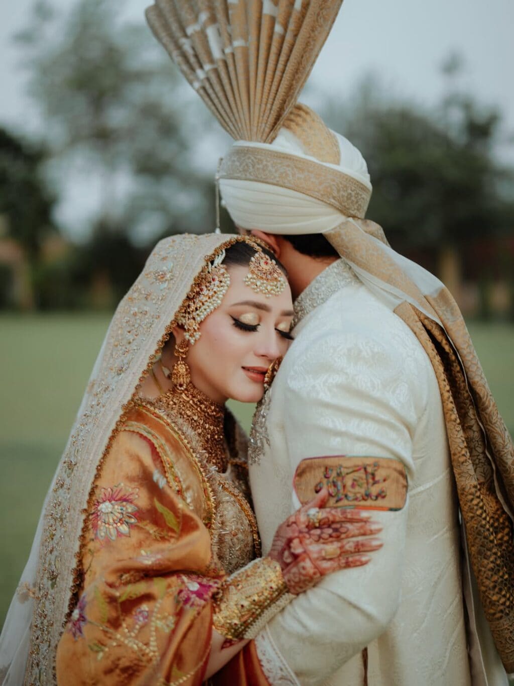 رمشا اقبال کی بہن مومنہ اقبال کے لیے محبت بھرے الفاظ رمشا اقبال کی بہن مومنہ اقبال کے لیے محبت بھرے الفاظ