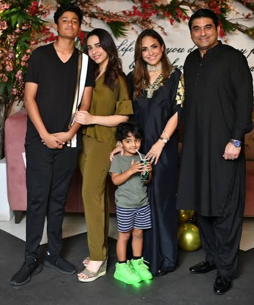 نادیہ خان فیملی پلاننگ کے بارے میں بات کرتے ہوئے جذباتی ہو گئیں۔ آٹو ڈرافٹ