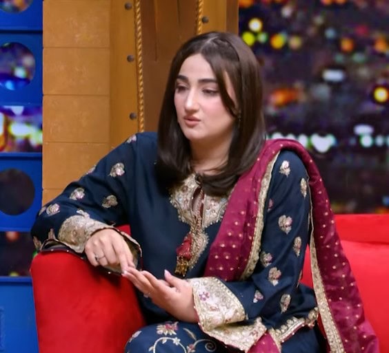 نمرہ مہرا نے مثالی شوہر کے لیے خوبیاں شیئر کیں۔ نمرہ مہرا نے مثالی شوہر کے لیے خوبیاں شیئر کیں۔